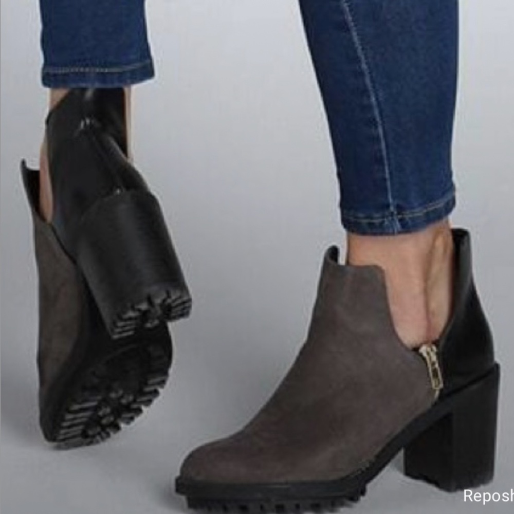 Zara Black and Brown Ankle Boots